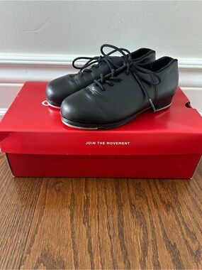 Youth Black Lace-Up Tap Shoes